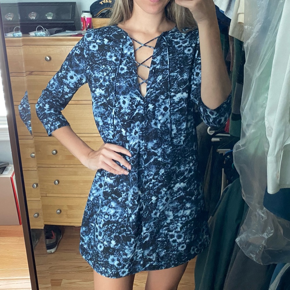 Floral lace-up front dress